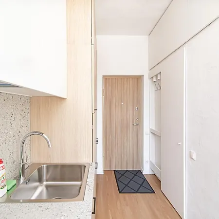 Апартаменты Lovely With Great Location No 1 By Urban Rent